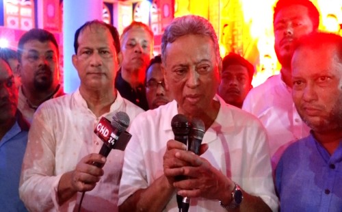 পুর্ব নাসিরাবাদে পুজা মন্ডপ পরিদর্শন ও মতবিনিময় সভায় আমীর খসরু