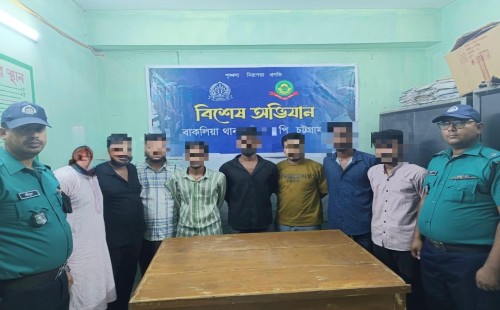 বাকলিয়ায় আলোচিত সাজ্জাদ হত্যা: পুলিশের অভিযানে আটজন গ্রেফতার