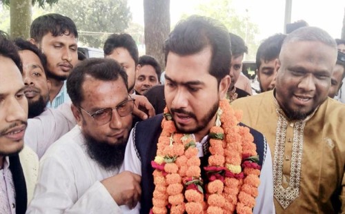 রুল হক নুর: কার্যক্রম নিষিদ্ধ, আগামীতে আওয়ামী লীগ ও জাপা নিষিদ্ধ হতে পারে