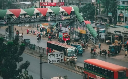 ঢাকার যাত্রাবাড়ীতে ট্রাকের ধাক্কায় দুই বন্ধু নিহত