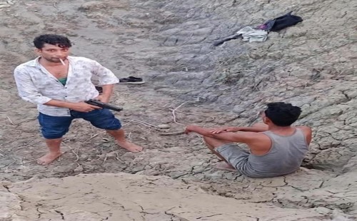 র‍্যাবের অভিযানে ‘গলাকাটা বাচা’ গ্রেফতার, একাধিক মামলার পলাতক সন্ত্রাসী
